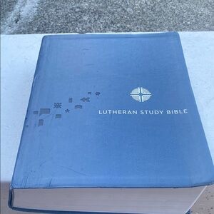 Lutheran Study Bible - Blue Cover